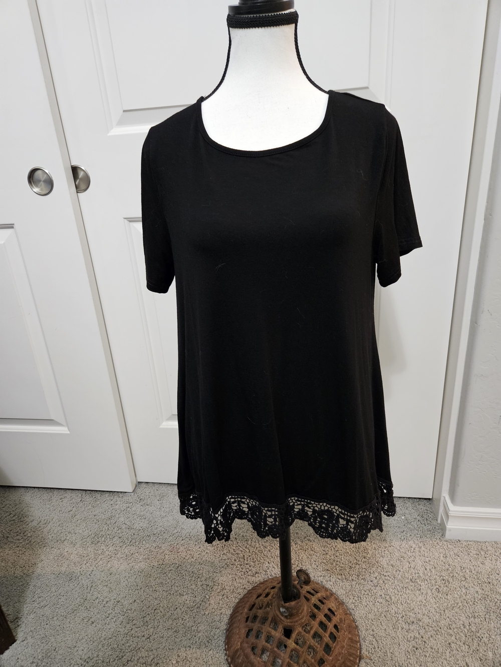Women's Black Short-Sleeve Tunic with Lace Hem